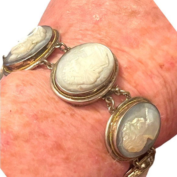 Antique MOP Pearl Hand carved sterling 800 Silver hand carved Cameo Bracelet - Picture 13 of 15